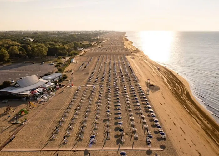 Flat With Pool Access Daire